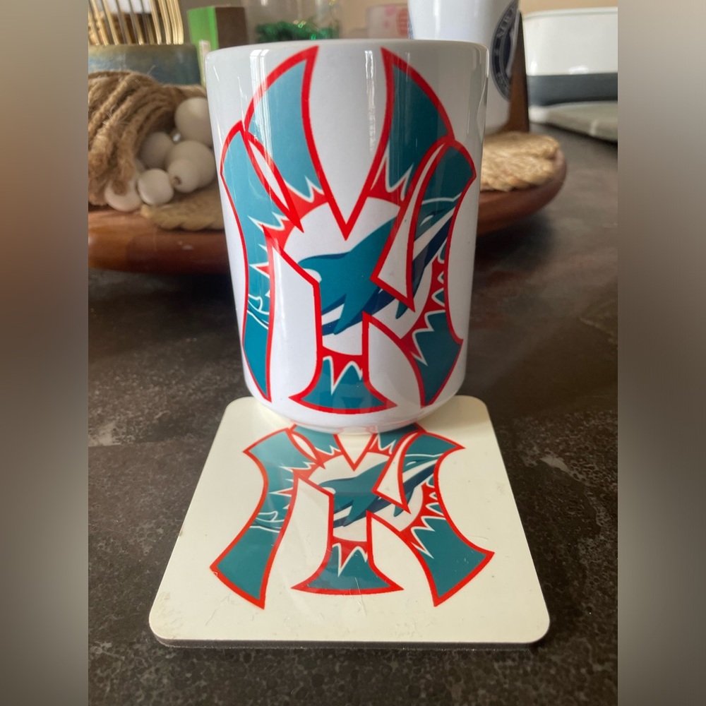 NY/Dolphins mug and coaster set, NEW!